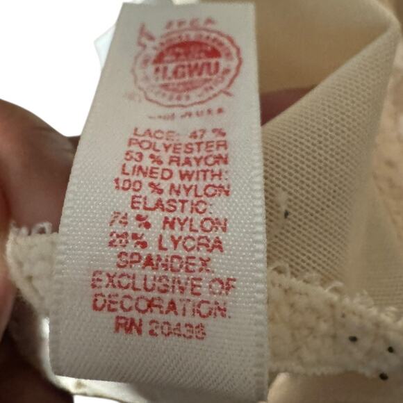 Frederick’s of Hollywood VTG Lace Bustier Corset 36B Ivory Garter Lingerie Y2K - Picture 7 of 7